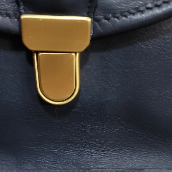 Vintage Coach Navy Leather Crossbody Bag - Picture 2 of 16